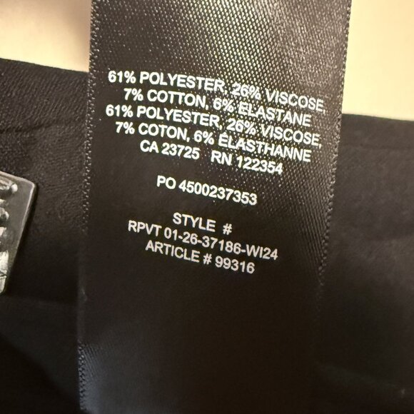 Babaton (Aritzia) Black Pleated Mini Shorts - Picture 5 of 6